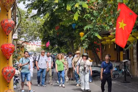 [Vídeo] Vietnam recibe más de dos millones de turistas internacionales en abril