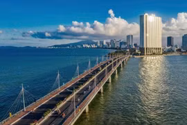 Khanh Hoa espera fortalecer la cooperación y el desarrollo turístico con Quang Tri a través de las próximas Jornadas de Cultura y Turismo. (Foto: tuoitre.vn)