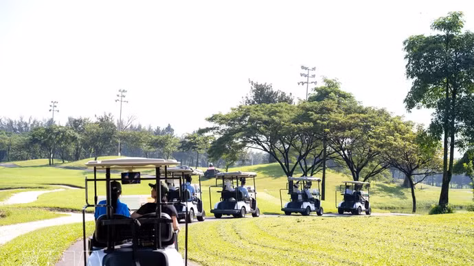 Los huéspedes del turismo MICE disfrutan de los servicios en el resort Song Be Golf, Ciudad Ho Chi Minh. (Foto: VNA)