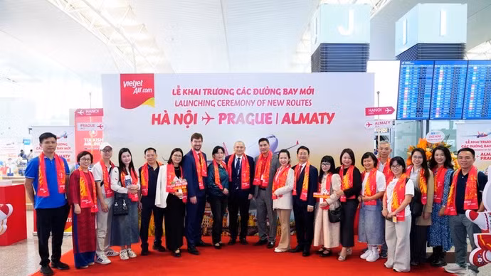 La ceremonia inaugural en el Aeropuerto Internacional de Noi Bai, en Hanói. (Foto: VGP)