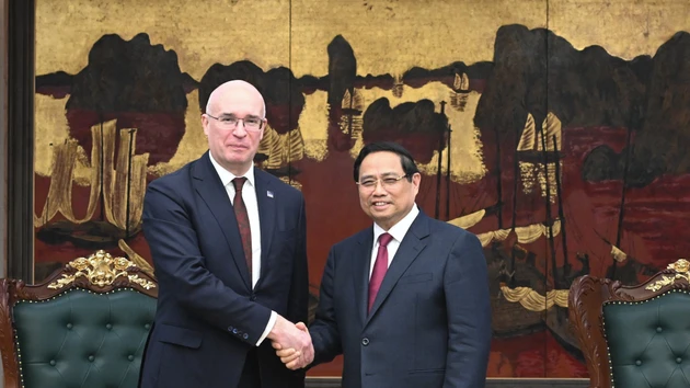 [Foto] Premier vietnamita recibe al director general de la agencia rusa TASS