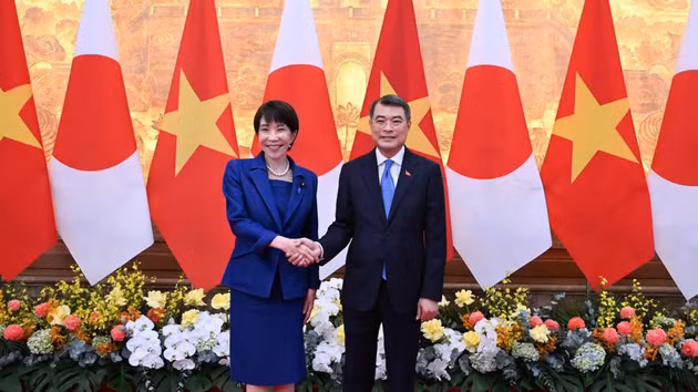 [Foto] Premier vietnamita preside ceremonia de bienvenida a su homóloga japonesa