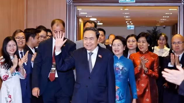 [Foto] Titular del Legislativo vietnamita se reúne con connacionales en Turquía