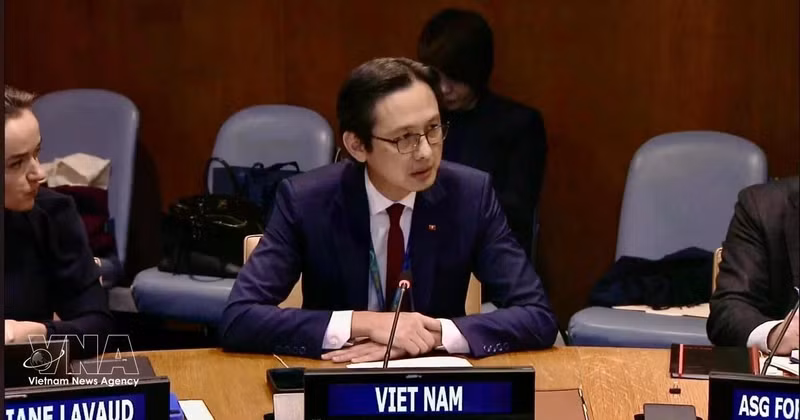 El embajador Do Hung Viet, jefe de la Misión Permanente de Vietnam ante la ONU, en el evento. (Foto: VNA)
