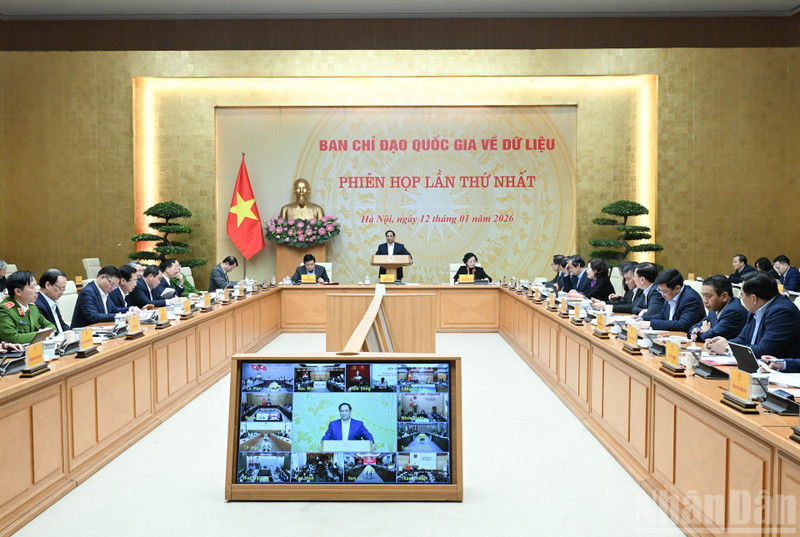 En la reunión (Foto: Nhan Dan)