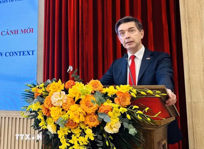 El embajador de la Unión Europea en Vietnam, Julien Guerrier. (Foto: VNA)
