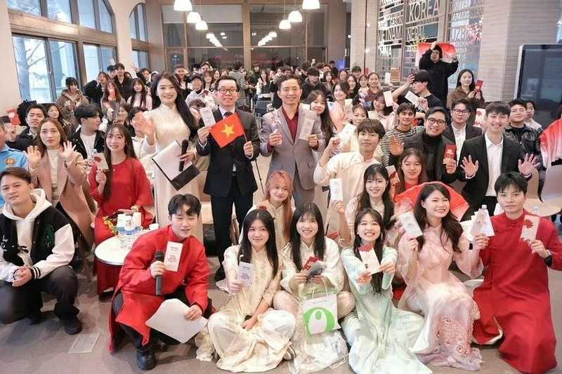 En el evento (Foto: baoquocte.vn)