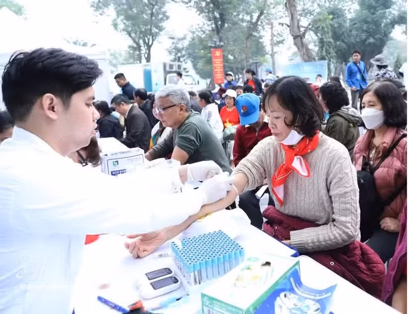 Da Nang implementará programa de control médico gratuito para toda la población (Foto: VNA)