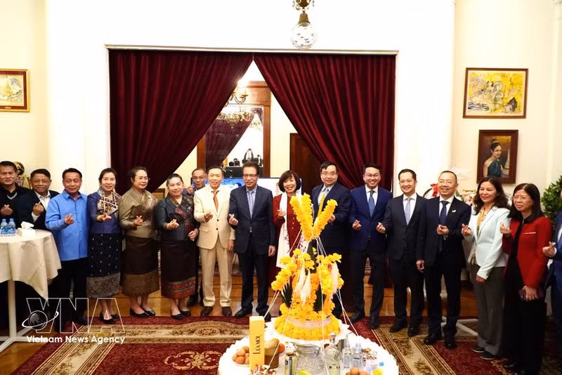 Delegados en la cita (Foto: VNA)