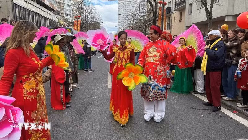 La delegación vietnamita en el desfile (Foto: VNA)
