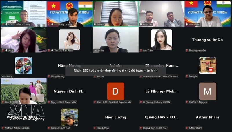 Participantes en el seminario (Foto: VNA)