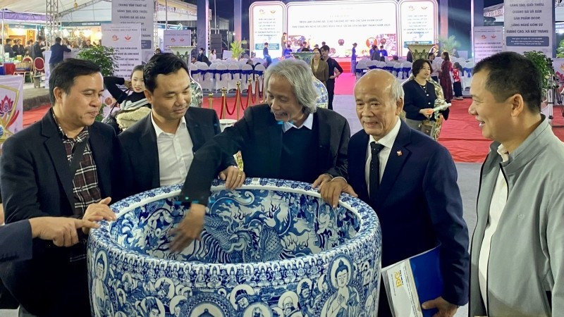 En la exposición se muestran muchos productos tradicionales únicos.