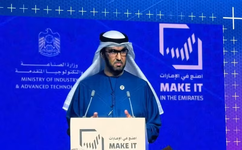 Sultán Ahmed Al Jaber, ministro de Industria y Tecnología Avanzada de los EAU, interviene en el evento. (Foto: Embajada de Vietnam en EAU)