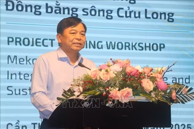 El viceministro de Agricultura y Medio Ambiente, Nguyen Hoang Hiep, habla en el taller (Foto: VNA)