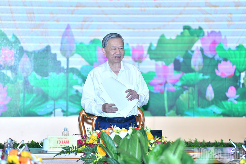 El secretario general del Partido Comunista de Vietnam (PCV), To Lam, habla en la cita (Foto: Nhan Dan)
