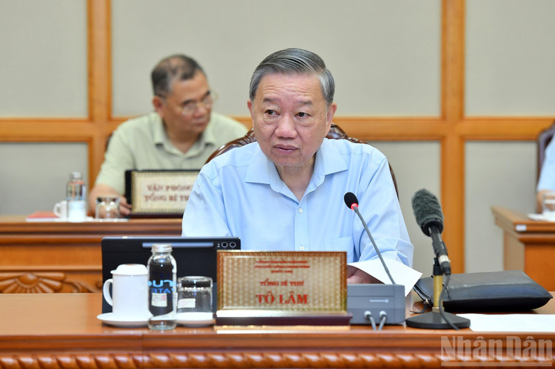 El secretario general del Partido Comunista de Vietnam (PCV), To Lam, habla en la cita (Foto: Nhan Dan)
