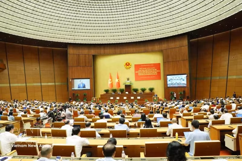 En una sesión del Parlamento vietnamita (Foto: VNA)