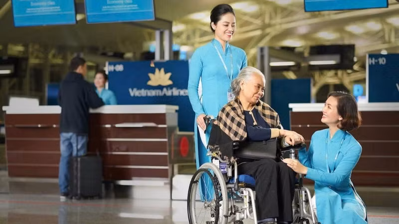 La campaña “Miles de millas de cariño” de Vietnam Airlines obtiene el máximo galardón en la categoría de publicidad televisiva en los Premios Van Xuan 2025. (Captura de pantalla)