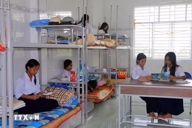 Dormitorio para estudiantes del Internado Étnico en la antigua provincia de Soc Trang. (Foto: VNA)