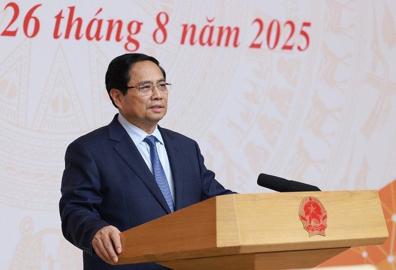 El primer ministro de Vietnam, Pham Minh Chinh, preside la conferencia (Foto: VNA)