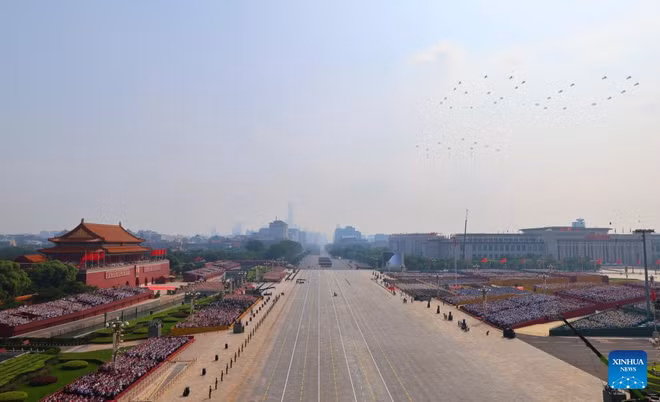 Escena del desfile militar que celebra el 80.º aniversario de la victoria sobre el fascismo en la plaza de Tiananmen, Pekín. (Foto: Xinhua)
