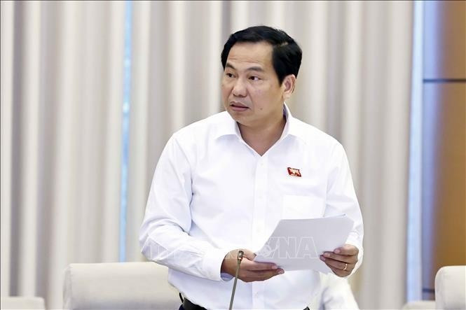 Le Quang Manh, miembro del Comité Central del Partido, del Buró Ejecutivo del Comité partidista en la AN y del Comité Permanente de la AN, y subjefe permanente de la Comisión de Asuntos Económicos y Financieros de la AN, ha sido nombrado subjefe permanente de la Oficina Parlamentaria. (Foto: VNA)
