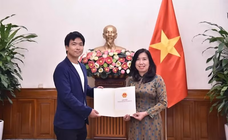 El Ministerio de Relaciones Exteriores de Vietnam concede el permiso para la reapertura de la oficina permanente de la cadena japonesa Nihon Denpa News. (Foto: VNA)
