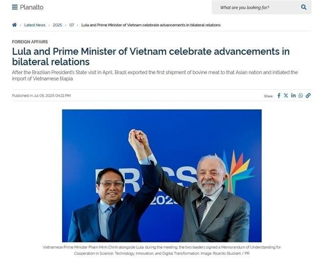 El diario Planalto del Gobierno brasileño informa sobre la reunión entre el primer ministro Pham Minh Chinh y el presidente Luiz Inácio Lula da Silva (Foto: VNA)