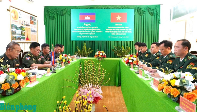 En el evento (Foto: bienphong.com.vn)