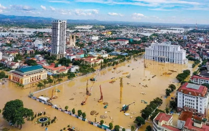 La zona central de la provincia de Thai Nguyen está profundamente inundada. (Foto: VNA)