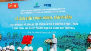 El director general de PTSC, Tran Ho Bac, habla en el evento (Foto: VNA)