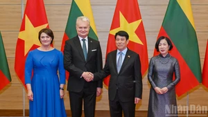 [Foto] Presidente vietnamita ofrece un banquete en honor de su homólogo de Lituania