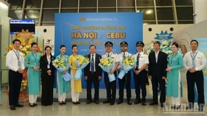 En la ceremonia inaugural de la ruta (Foto: Nhan Dan)