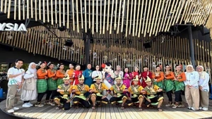 Los artistas de Vietnam y Malasia en el evento (Foto: Nhan Dan)