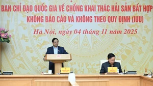 El primer ministro de Vietnam, Pham Minh Chinh, preside la 20ª reunión del Comité Directivo Nacional para la lucha contra la pesca ilegal, no declarada y no reglamentada (INDNR).