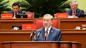 ¡Adelante! ¡La victoria total será nuestra!