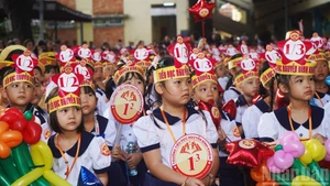 [Foto] Estudiantes en Ciudad Ho Chi Minh se regocijan en el día de apertura del nuevo año escolar
