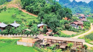 Aldea turística de la comuna de Huu Lien, provincia norteña de Lang Son. (Foto: VNA)