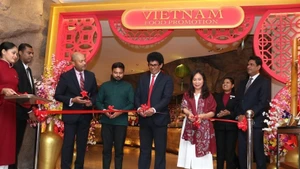 Los delegados inauguran la Semana de la Gastronomía Vietnamita. (Foto: VNA)