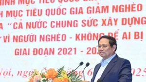 El primer ministro de Vietnam, Pham Minh Chinh, habla en el evento. (Foto: Nhan Dan)