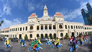 Ciudad Ho Chi Minh cuenta con numerosos productos turísticos únicos que atraen a turistas nacionales y extranjeros. Foto de la ilustración: Periódico Tin Tuc (Noticias)