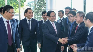 [Foto] Premier vietnamita asiste a conferencia de balance de Petrovietnam