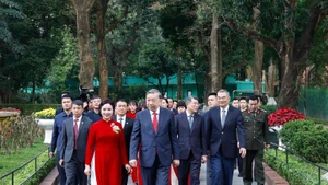 El secretario general del Partido Comunista de Vietnam, To Lam, en el Complejo del Sitio Histórico del Presidente Ho Chi Minh en el Palacio Presidencial. (Foto: VNA)