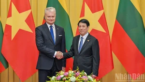 [Foto] Presidente de Vietnam preside ceremonia de bienvenida y sostiene conversaciones con su par de Lituania