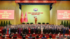 [Foto] Sesión de clausura del XIV Congreso Nacional del Partido Comunista de Vietnam