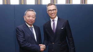 Vietnam y Finlandia por ampliar y profundizar relaciones