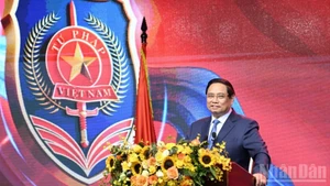 El primer ministro de Vietnam, Pham Minh Chinh, habla en el evento. (Foto: Nhan Dan)