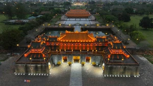En 2025, la ciudad de Hue recibió a más de 6,3 millones de visitantes turísticos. (Foto: VNA)