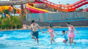 Turistas difrutan en el parque acuático Aqua Adventure (Foto: SGGP)