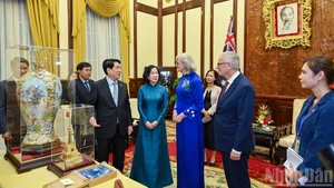 [Foto] Presidente vietnamita ofrece banquete en honor de gobernadora general de Australia